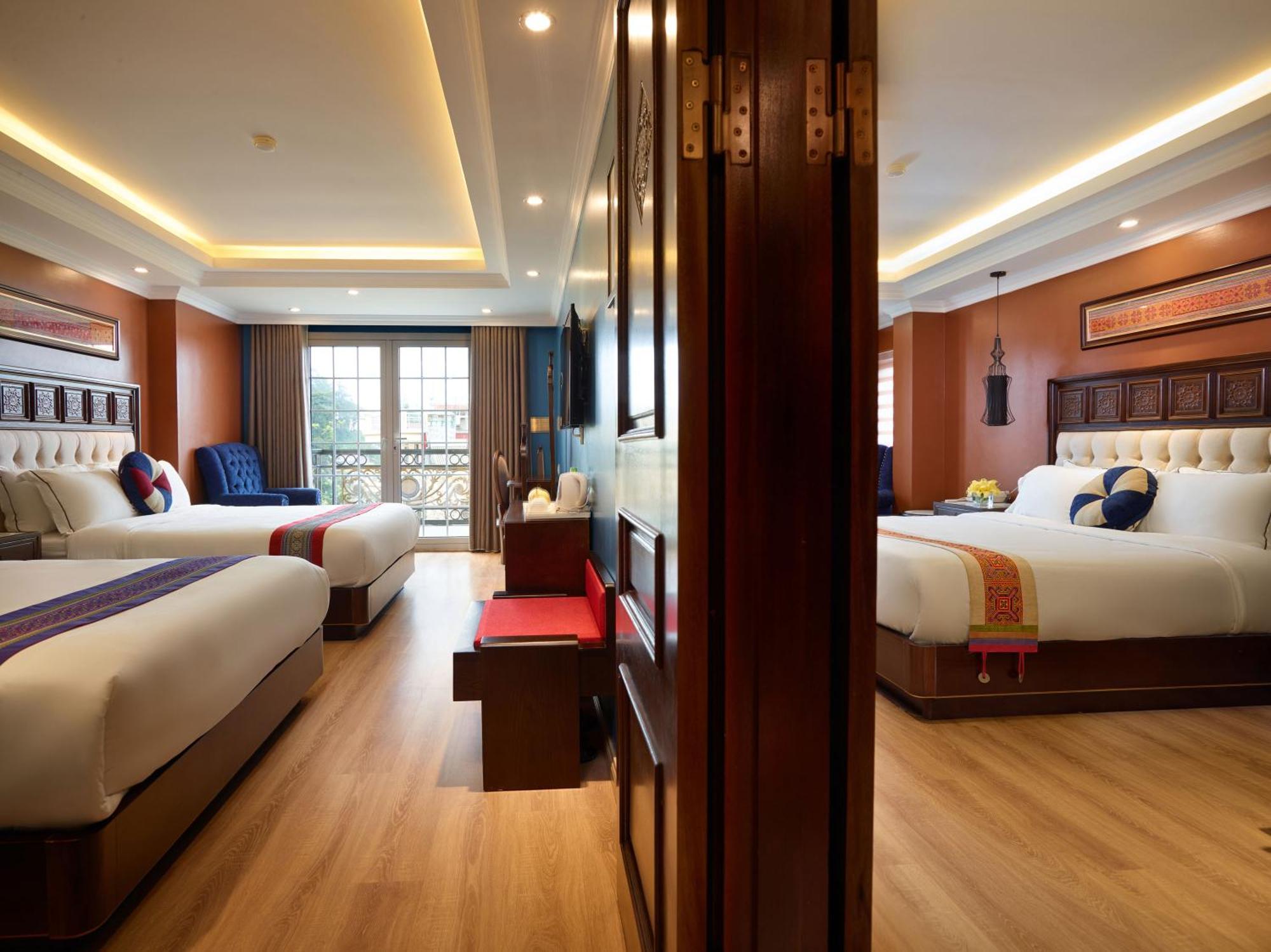 Deluxe Family Connecting Room